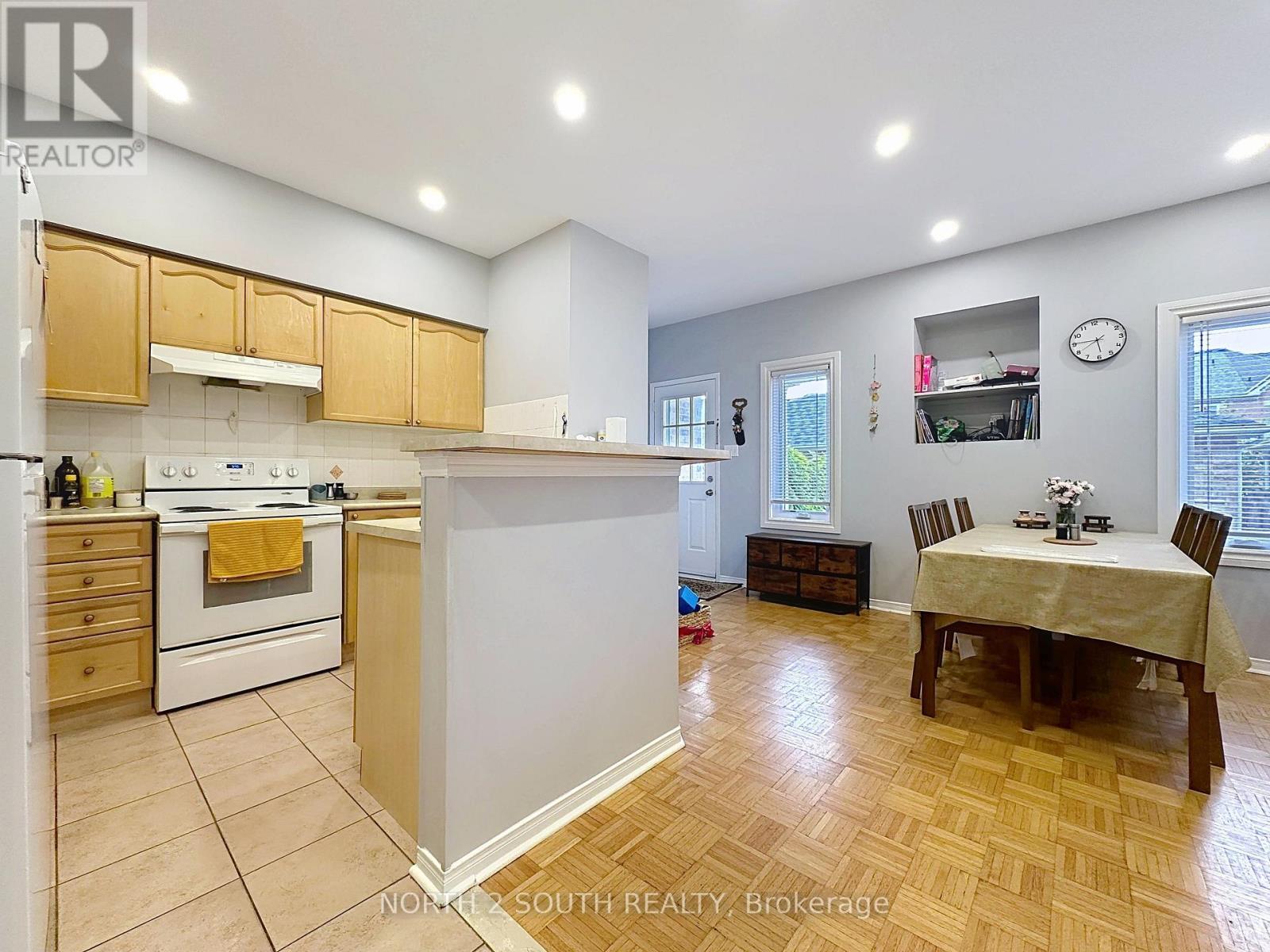 5 Bellagio Crescent Property Photo 6