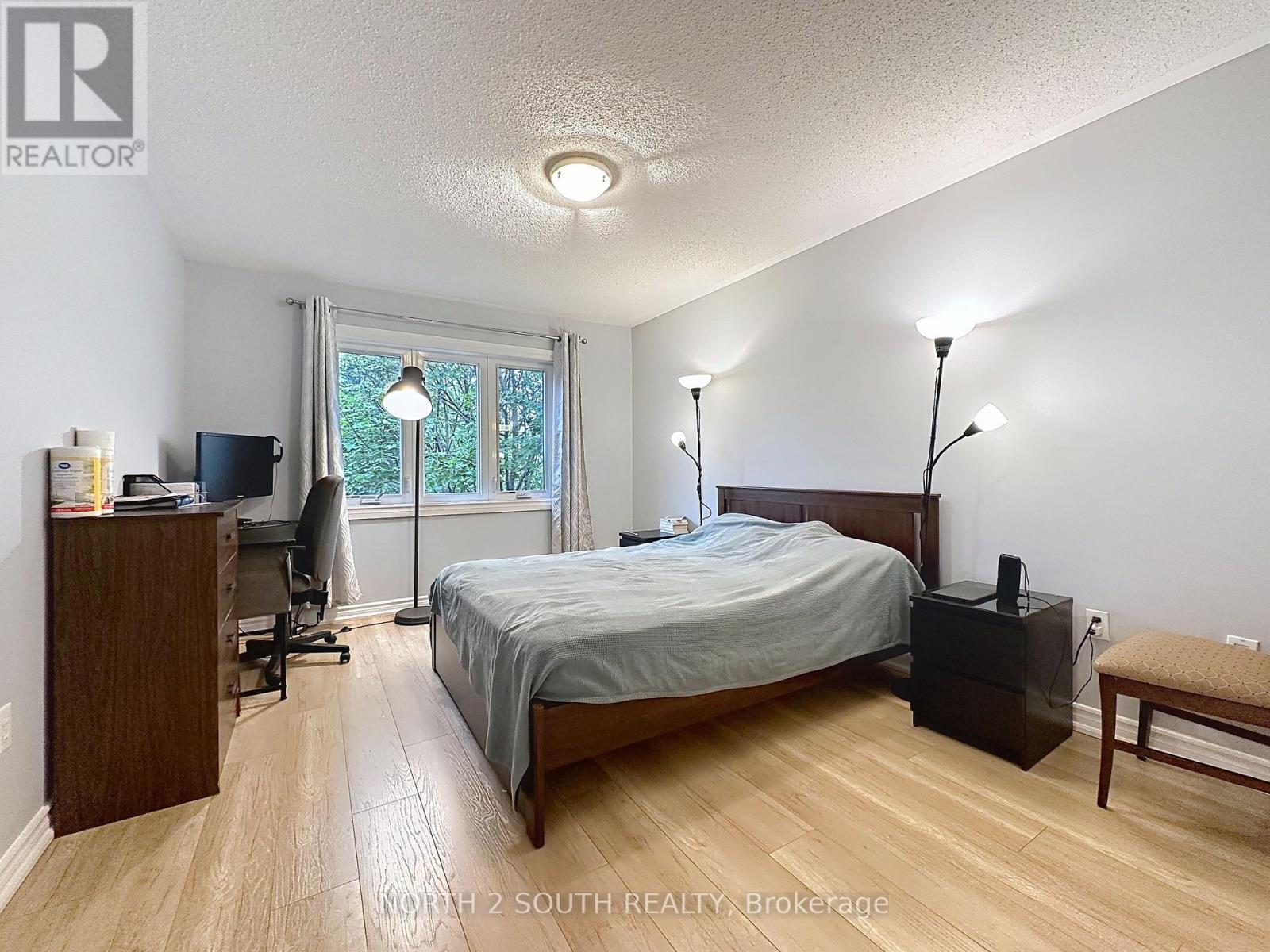 5 Bellagio Crescent Property Photo 13