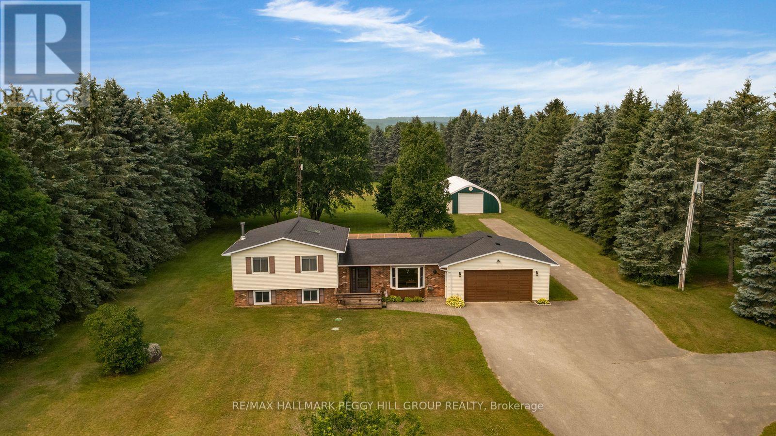 6506 5th Line Property Photo 1
