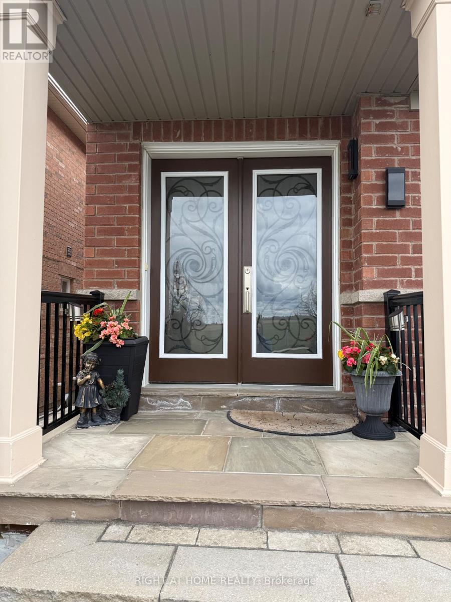 129 FOUR SEASONS CRESCENT