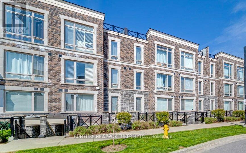 109 - 2 DUNSHEATH WAY Property Photo 1