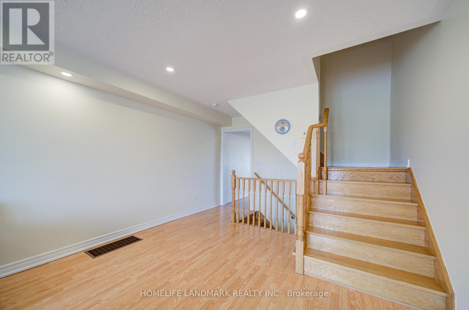 9976 Mccowan Road Property Photo 18