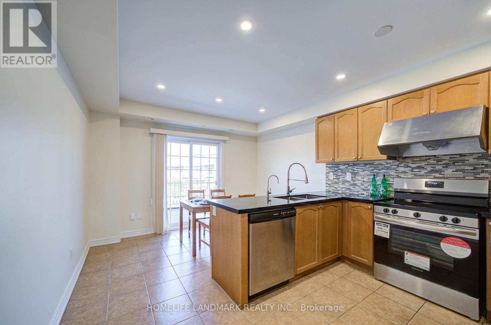 9976 Mccowan Road Property Photo 19