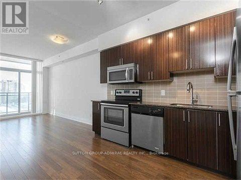 706 - 75 North Park Road Property Photo 2