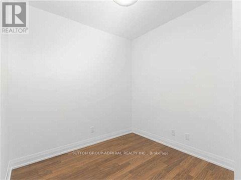 706 - 75 North Park Road Property Photo 7
