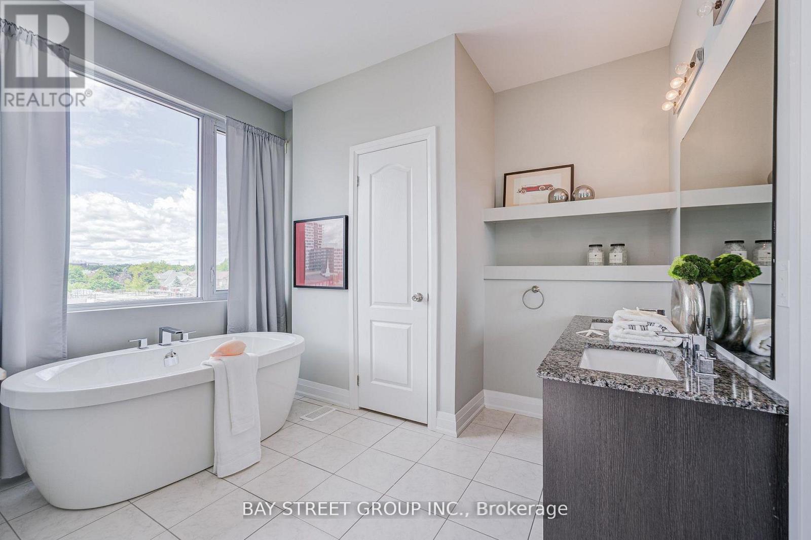 6 Teasel Way Property Photo 18