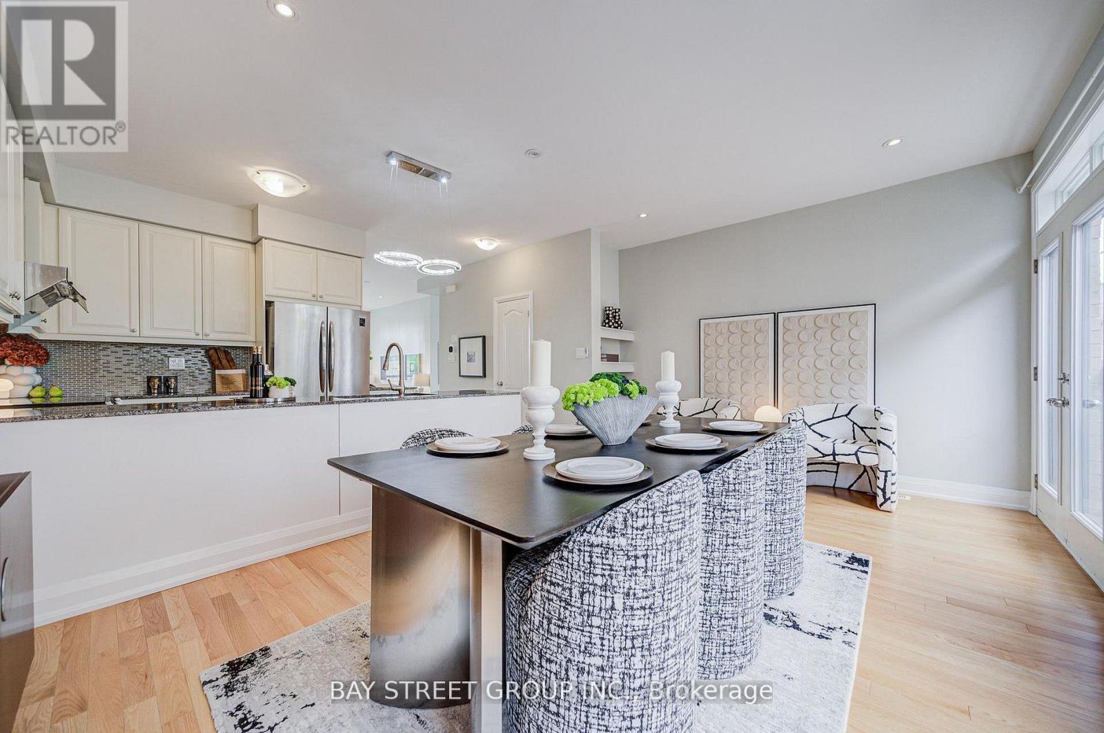 6 Teasel Way Property Photo 35