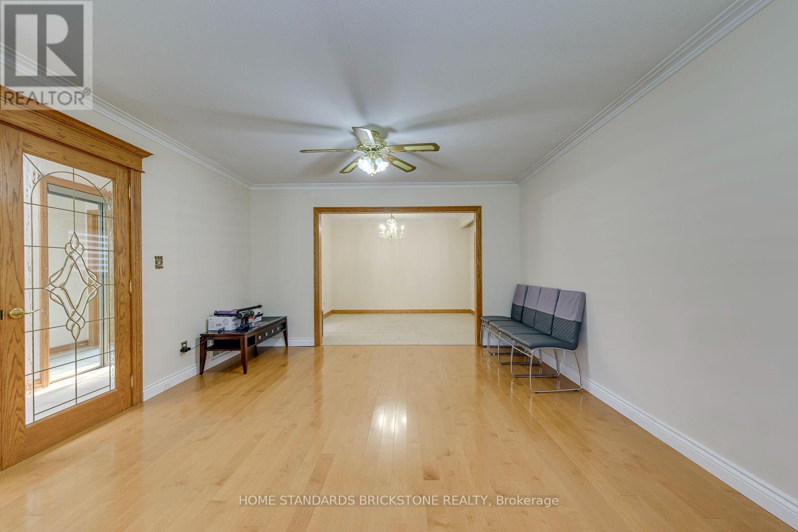 181 Clark Avenue Property Photo 9