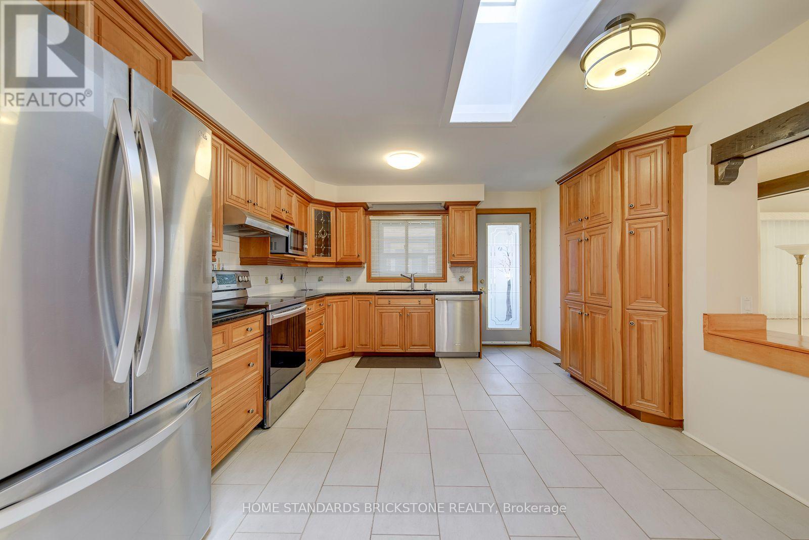 181 Clark Avenue Property Photo 12