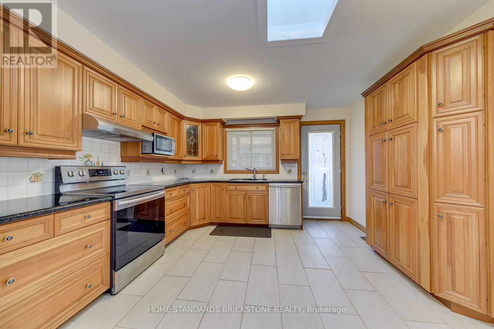 181 Clark Avenue Property Photo 13
