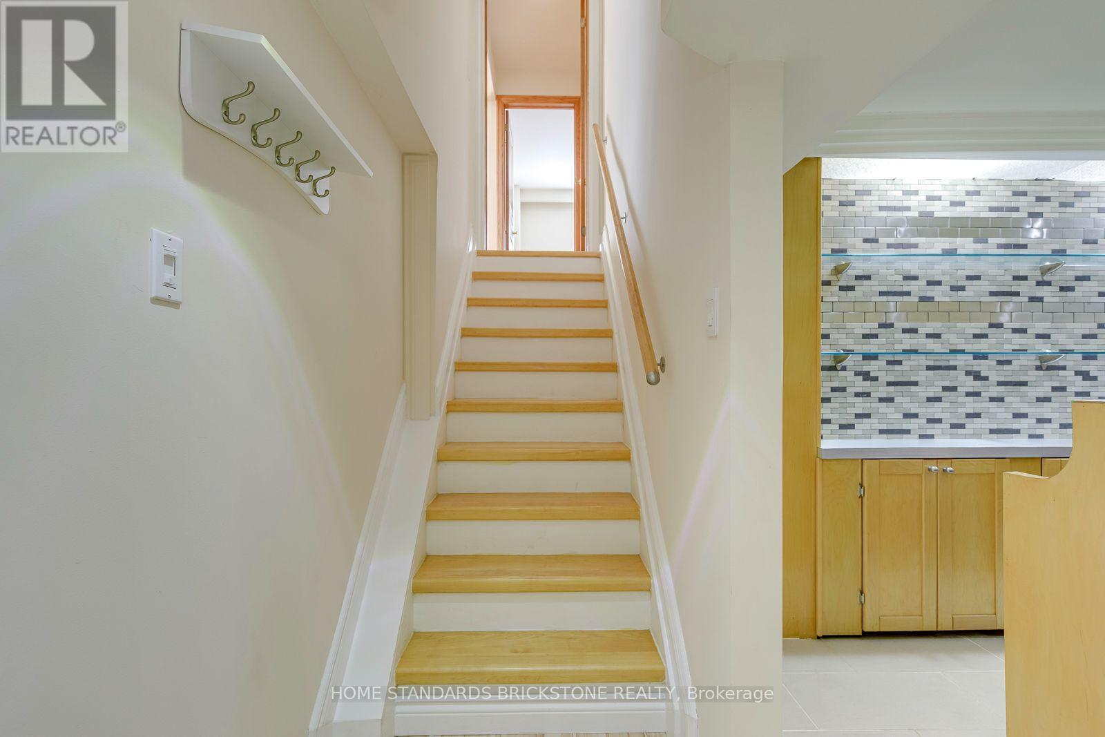 181 Clark Avenue Property Photo 31