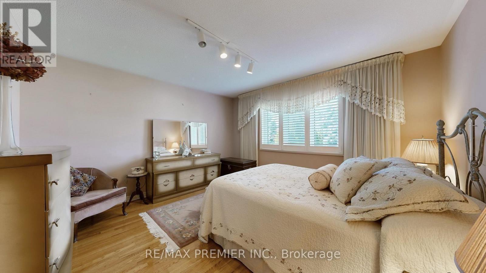 N13833976 Property Photo 17