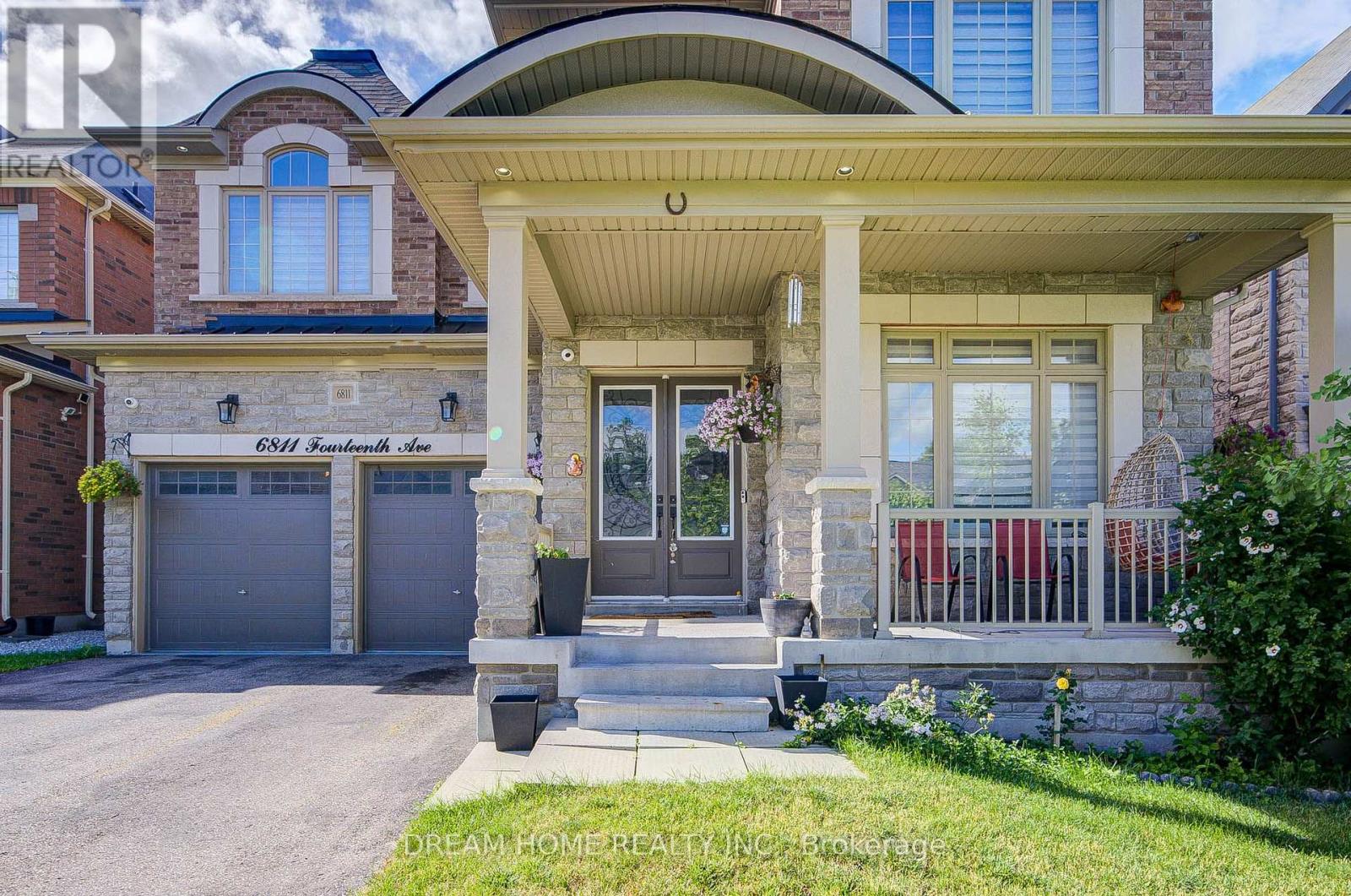 6811 14th Avenue Photo de la propriété 1