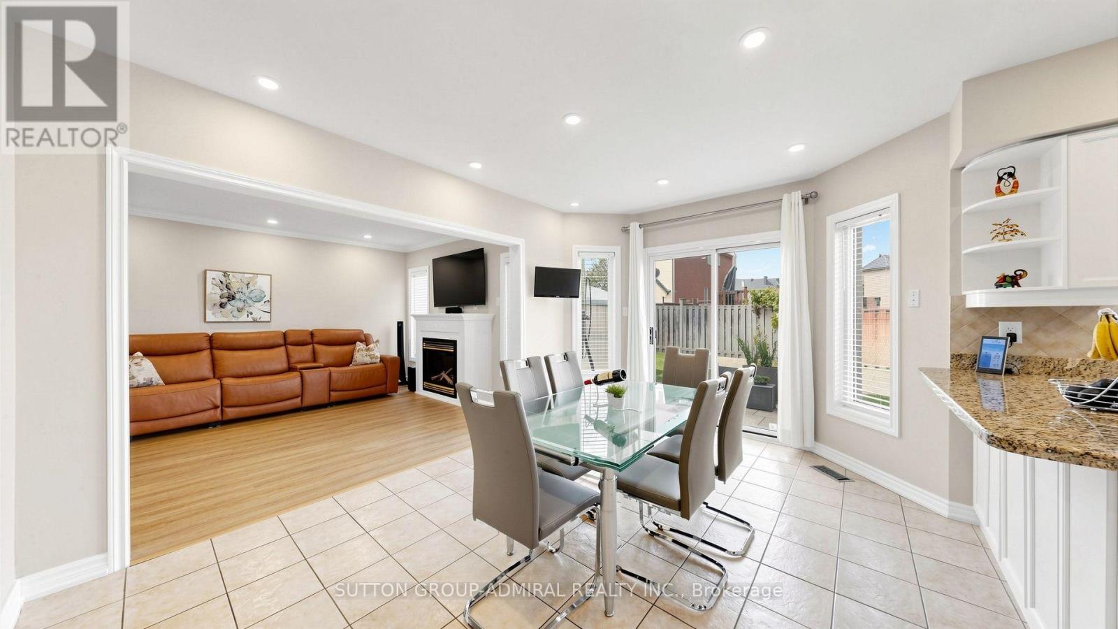 174 Canyon Hill Avenue Property Photo 14