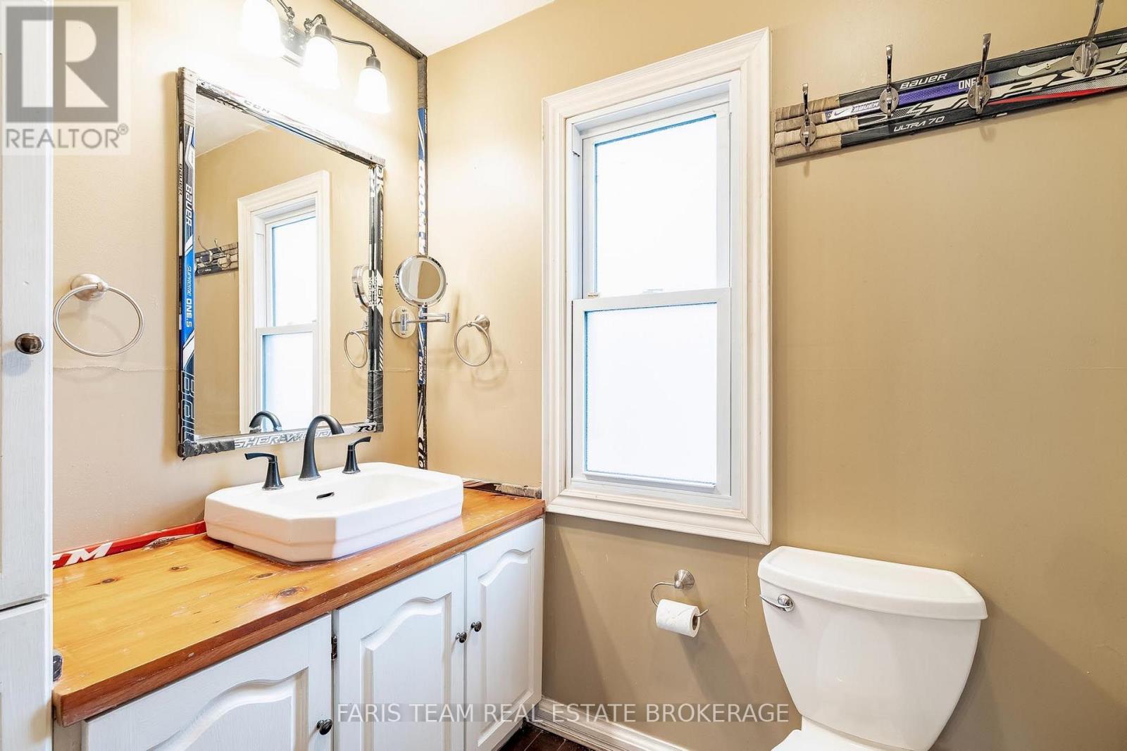 1417 Maple Way Property Photo 23