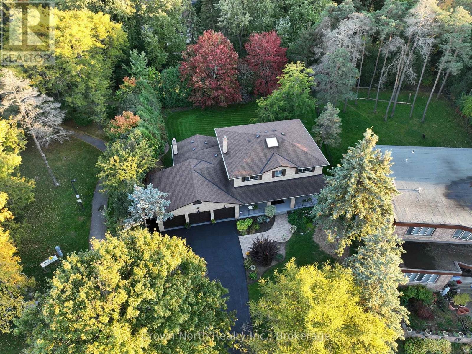 17 Black Willow Court Property Photo 3