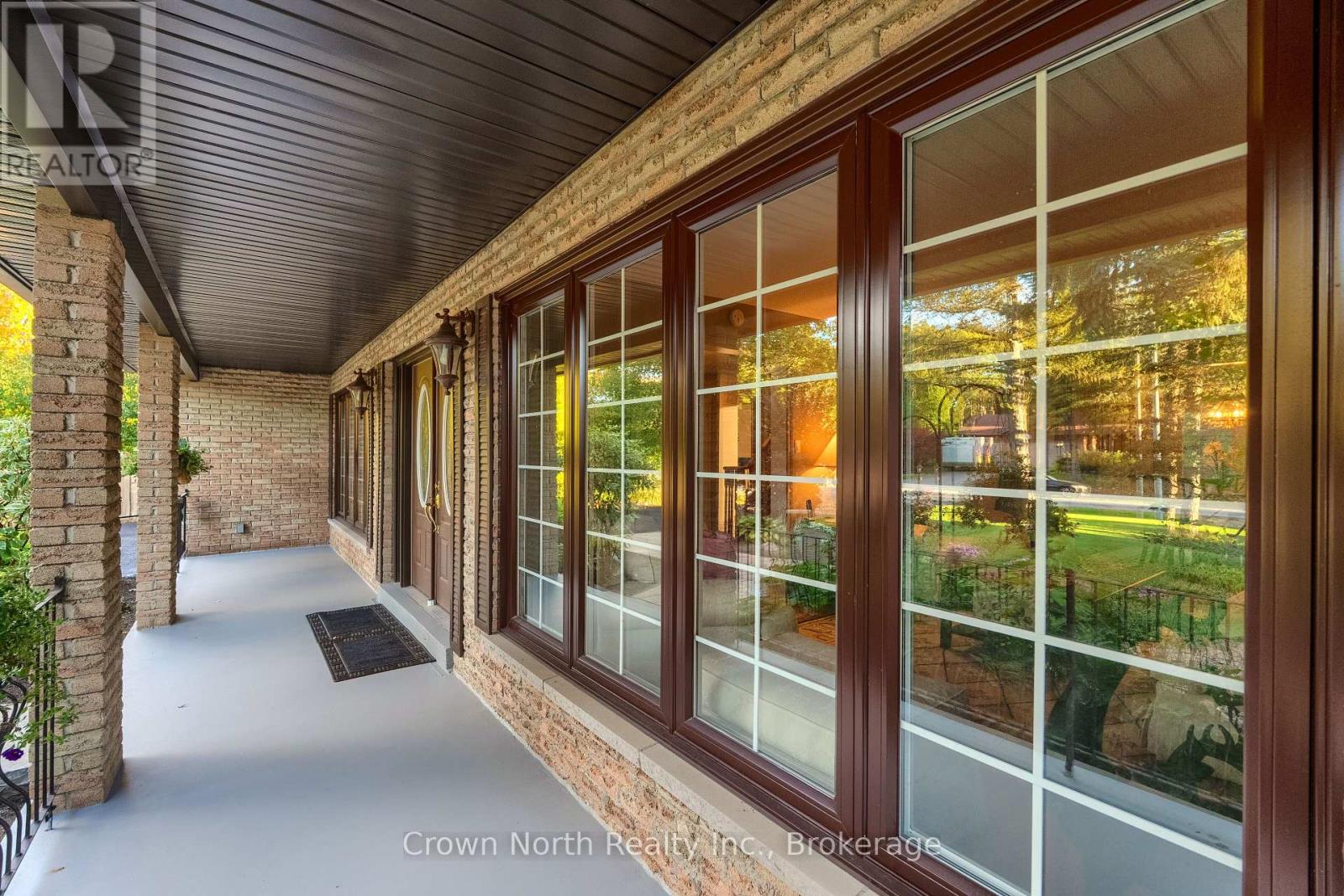 17 Black Willow Court Property Photo 9