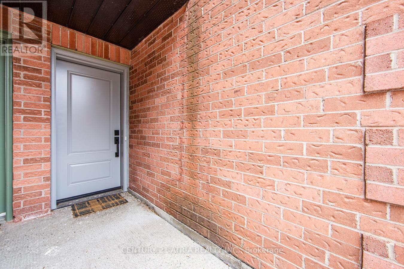 938 - 75 Weldrick Road E Property Photo 7