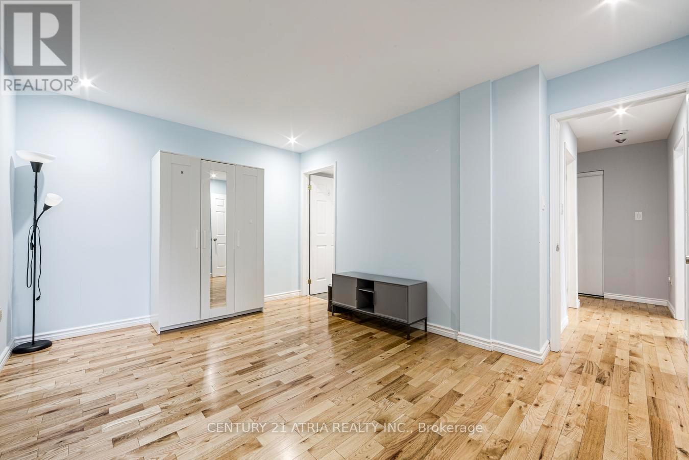 938 - 75 Weldrick Road E Property Photo 29