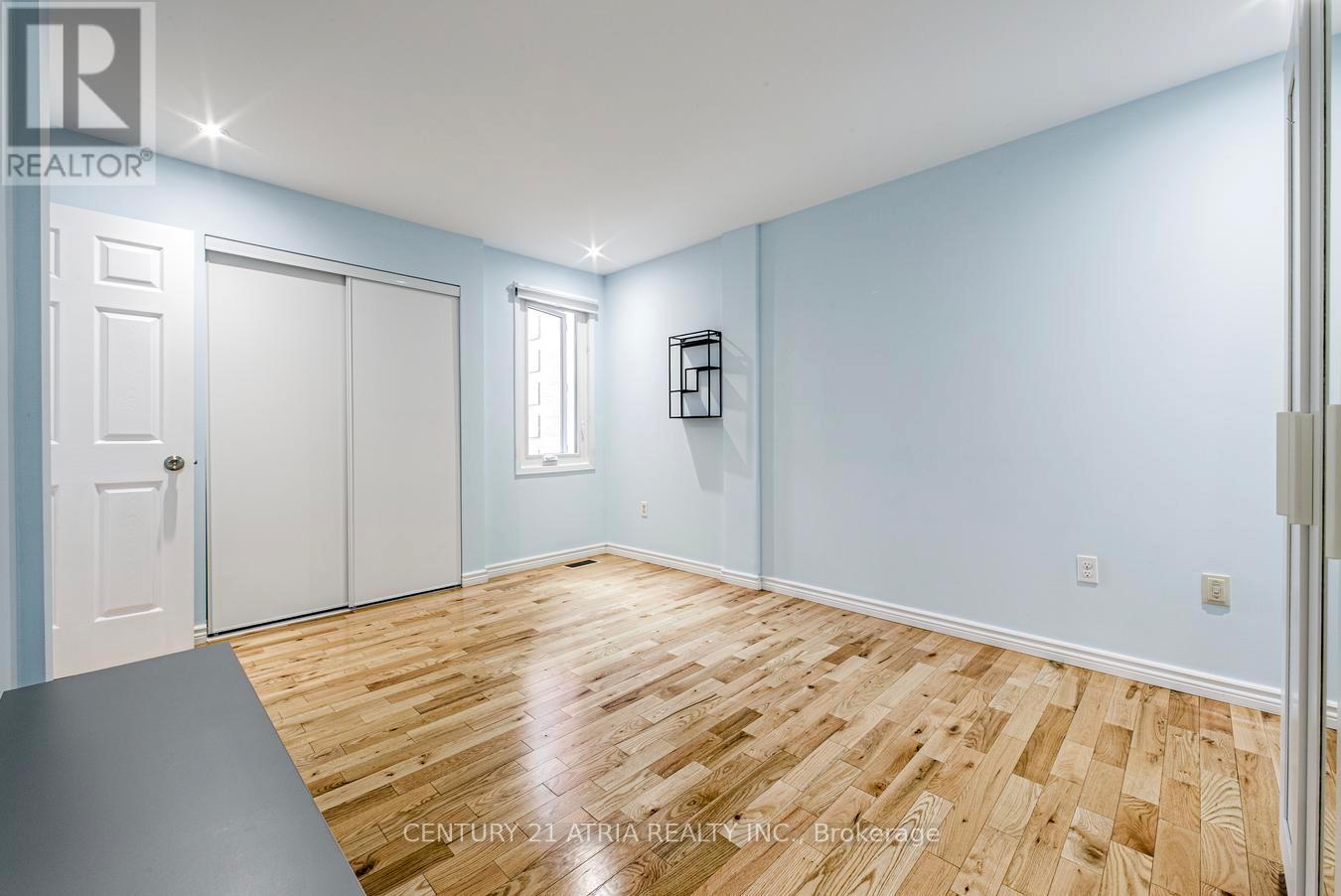 938 - 75 Weldrick Road E Property Photo 30