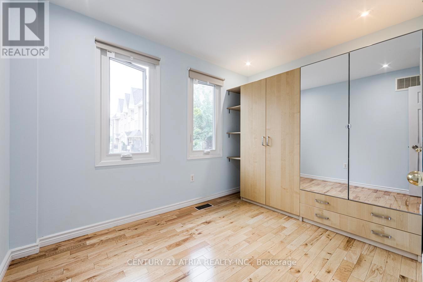 938 - 75 Weldrick Road E Property Photo 32