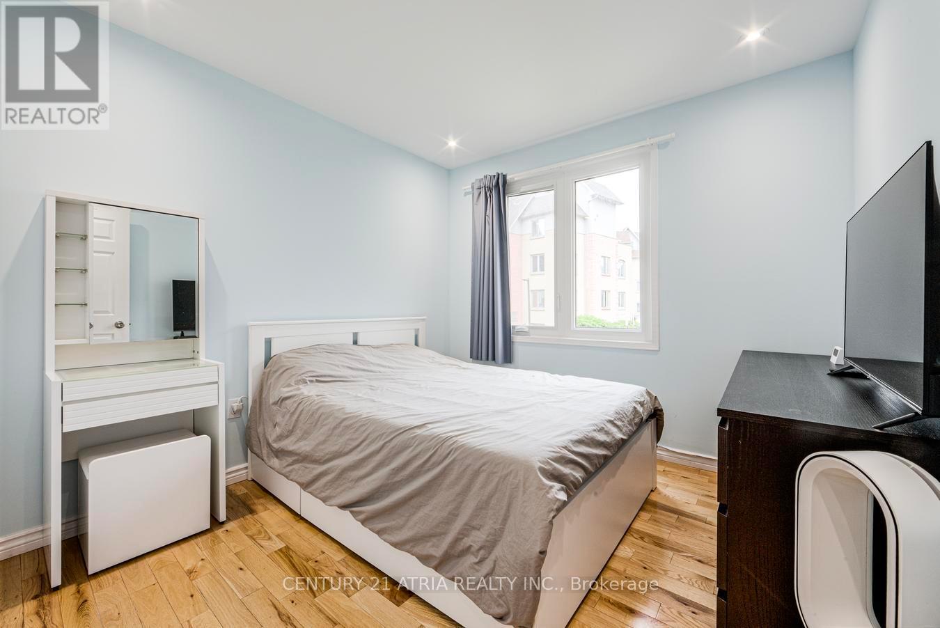 938 - 75 Weldrick Road E Property Photo 34
