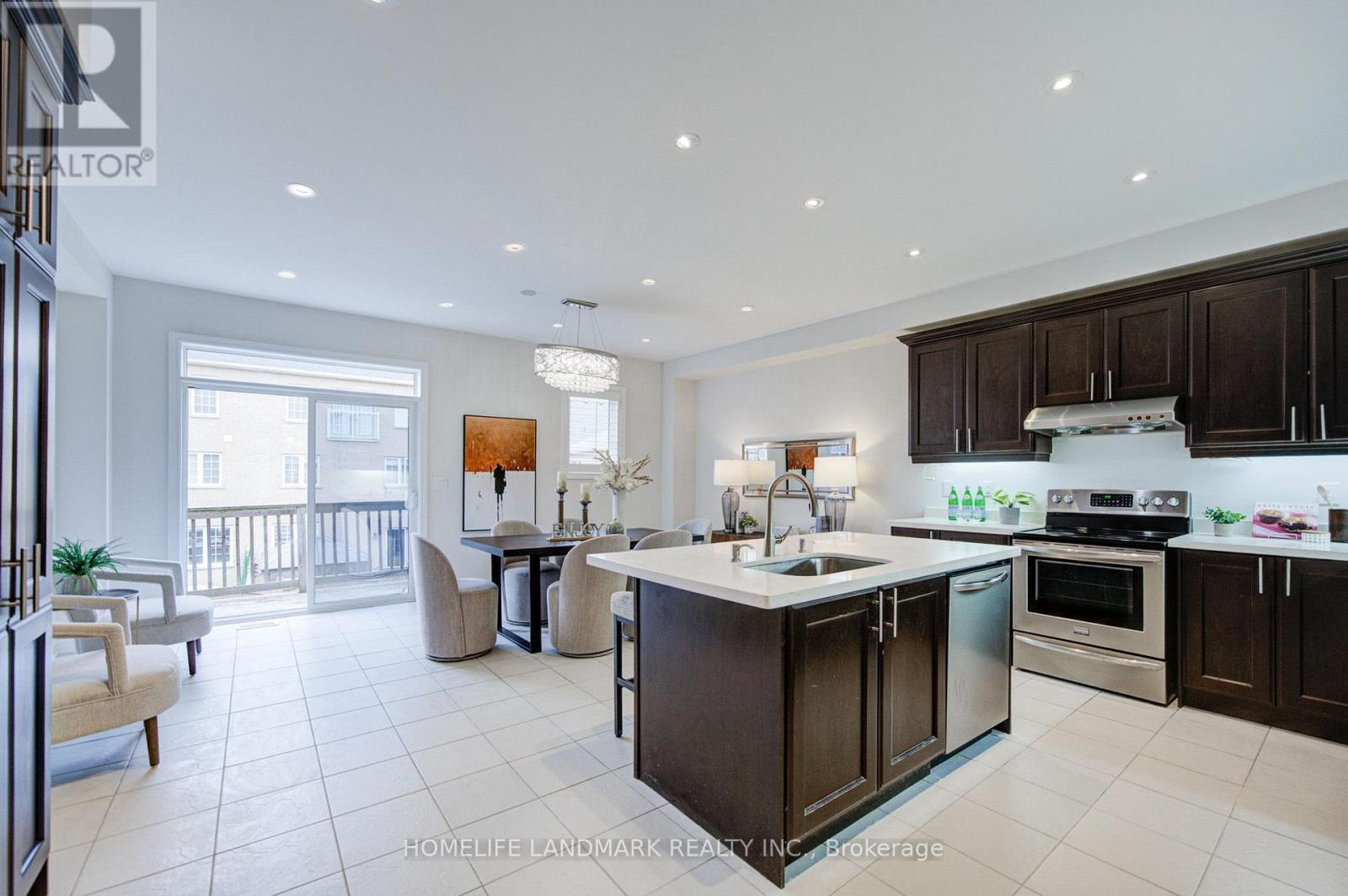 17 Etherington Way Property Photo 13