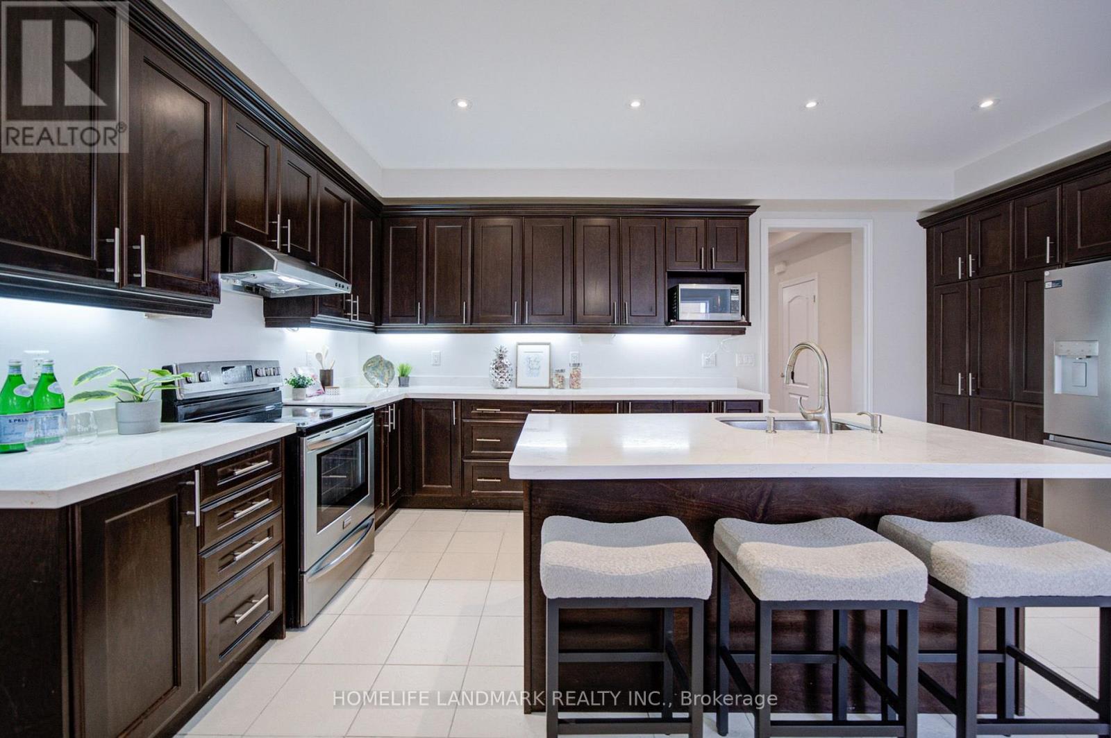 17 Etherington Way Property Photo 15