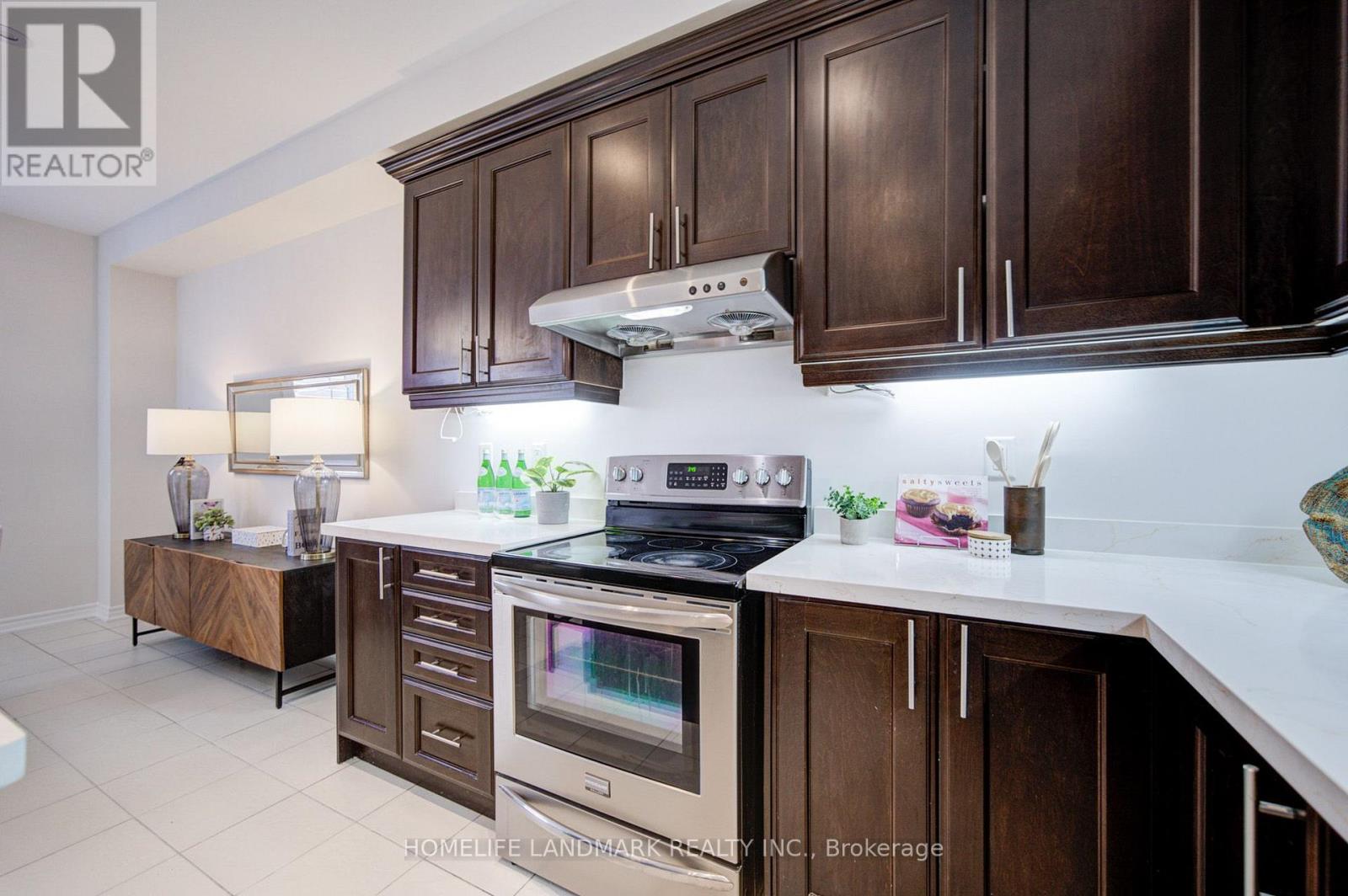 17 Etherington Way Property Photo 18