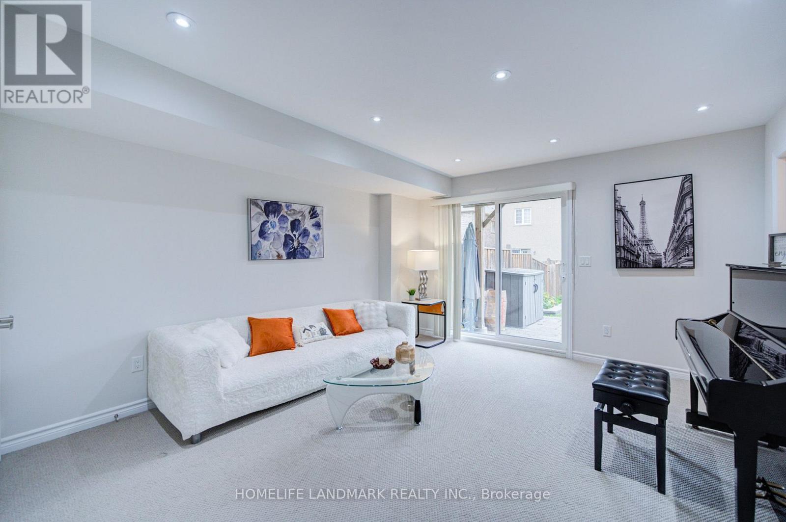 17 Etherington Way Property Photo 41