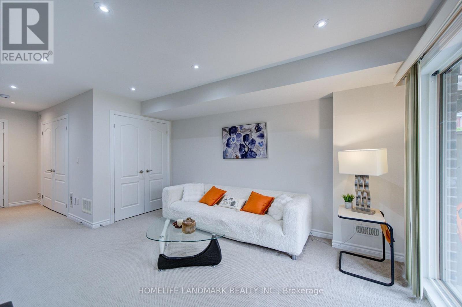 17 Etherington Way Property Photo 44