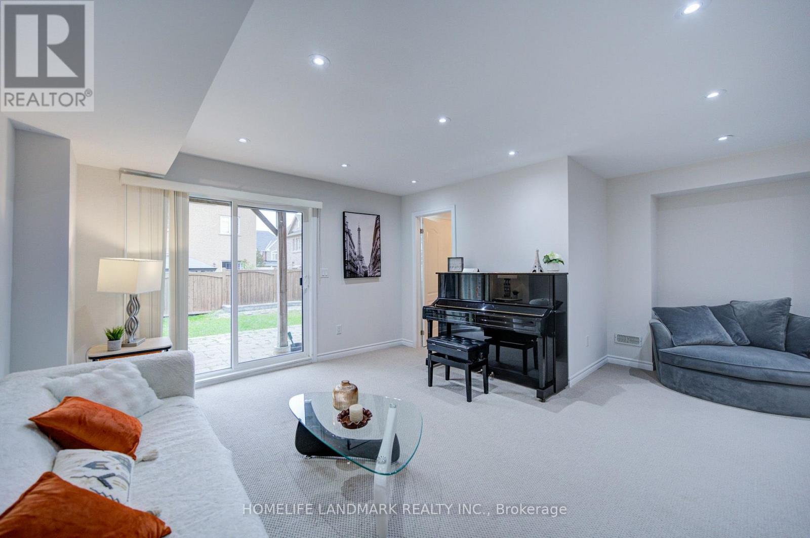 17 Etherington Way Property Photo 46