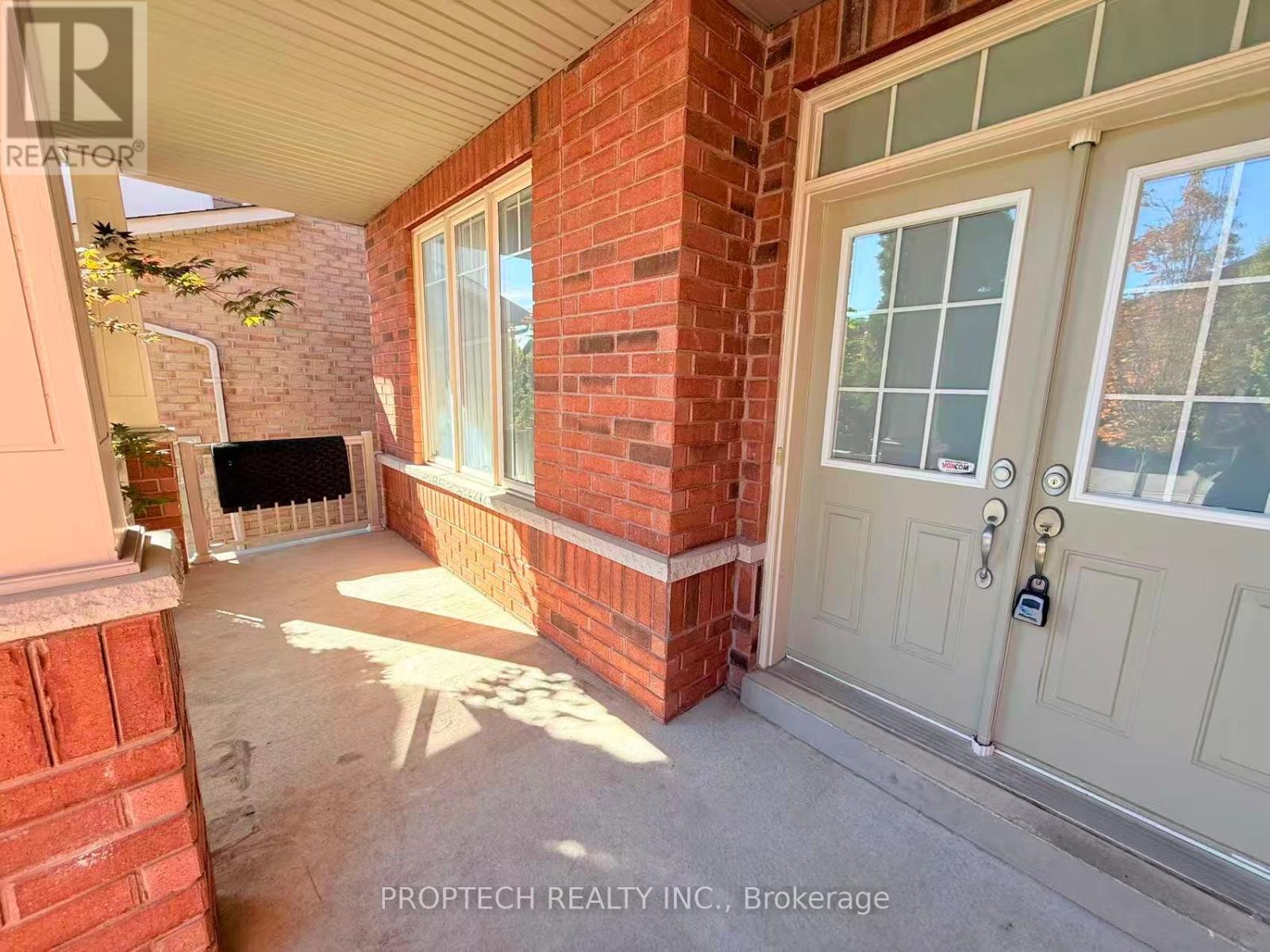 61 Braehead Drive Property Photo 2