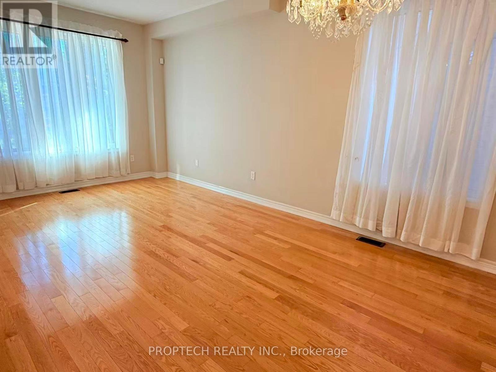 61 Braehead Drive Property Photo 6