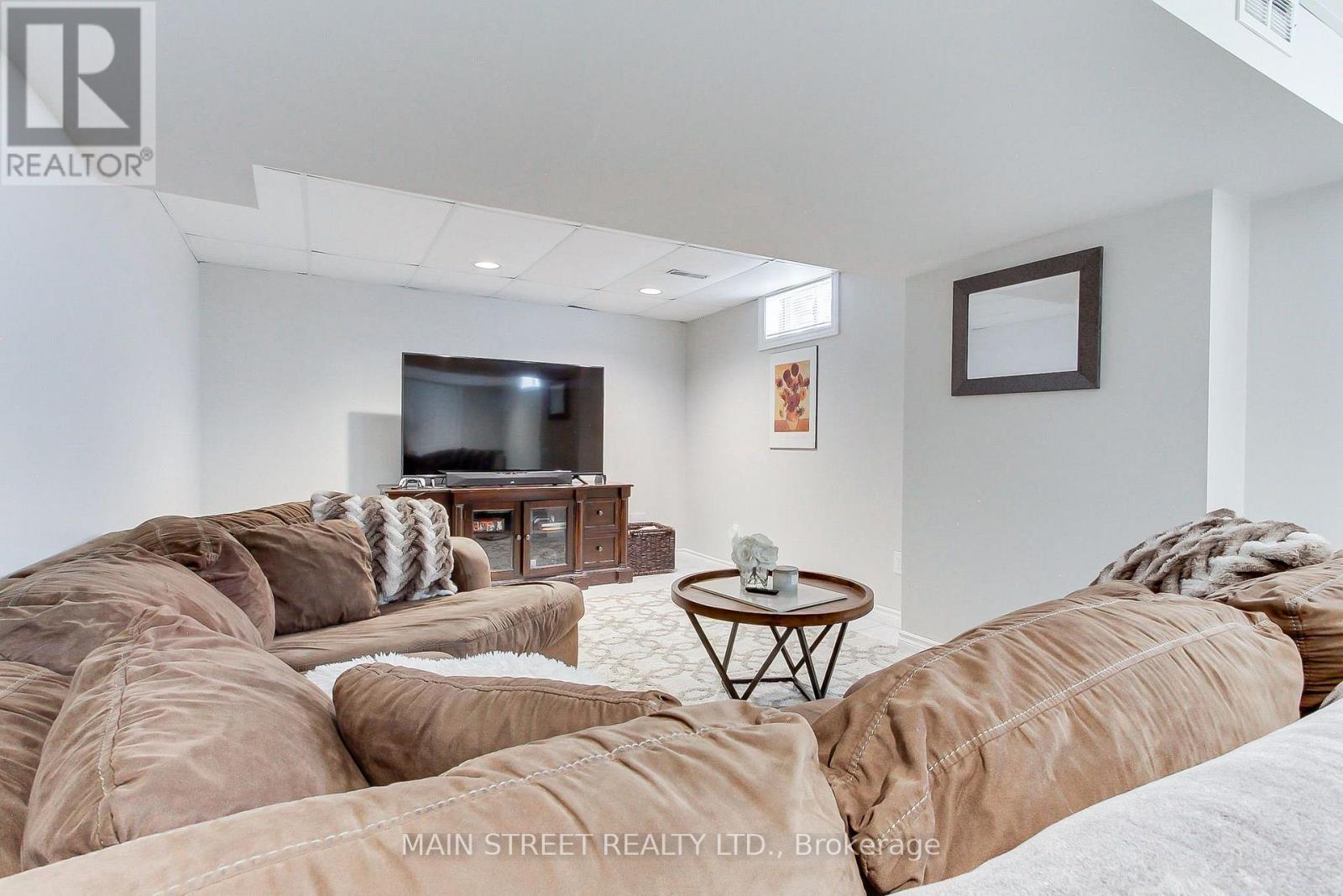 14 Mcgee Crescent Property Photo 32