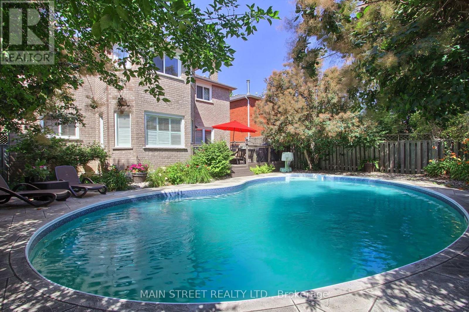 14 Mcgee Crescent Property Photo 37
