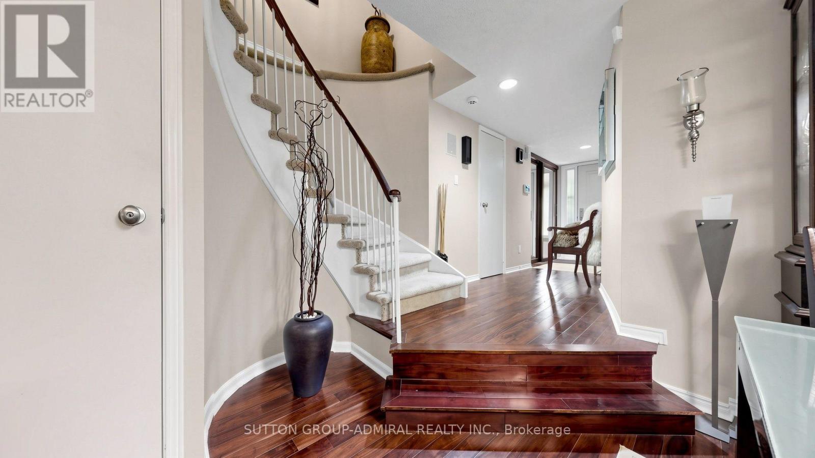 4 Doral Gate Property Photo 4