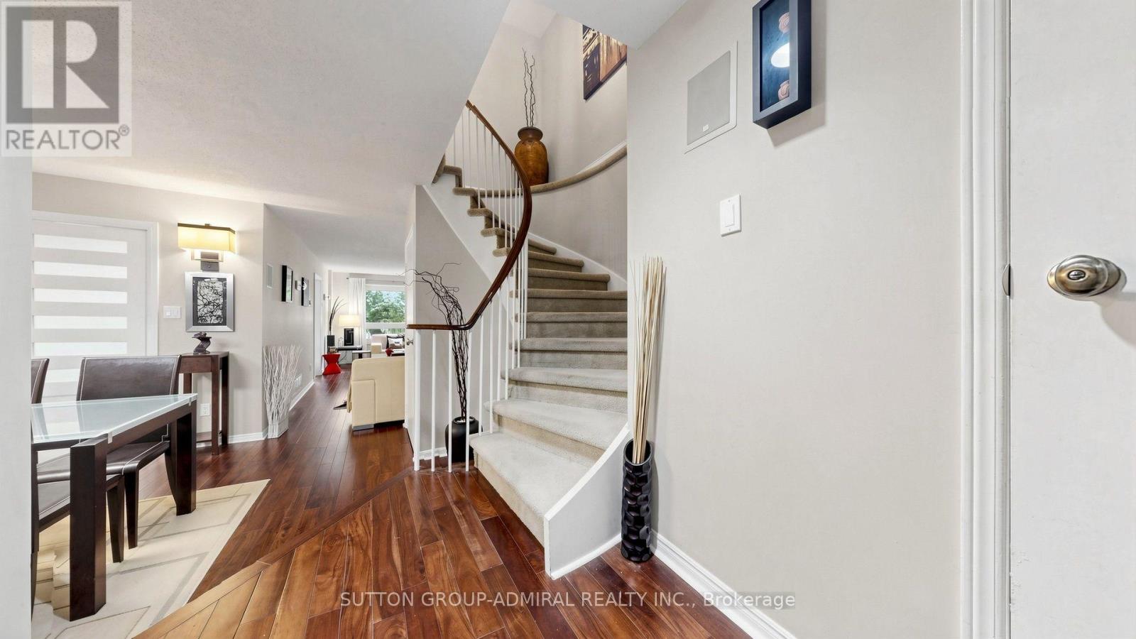 4 Doral Gate Property Photo 5