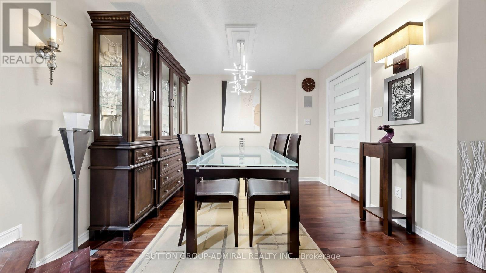 4 Doral Gate Property Photo 8