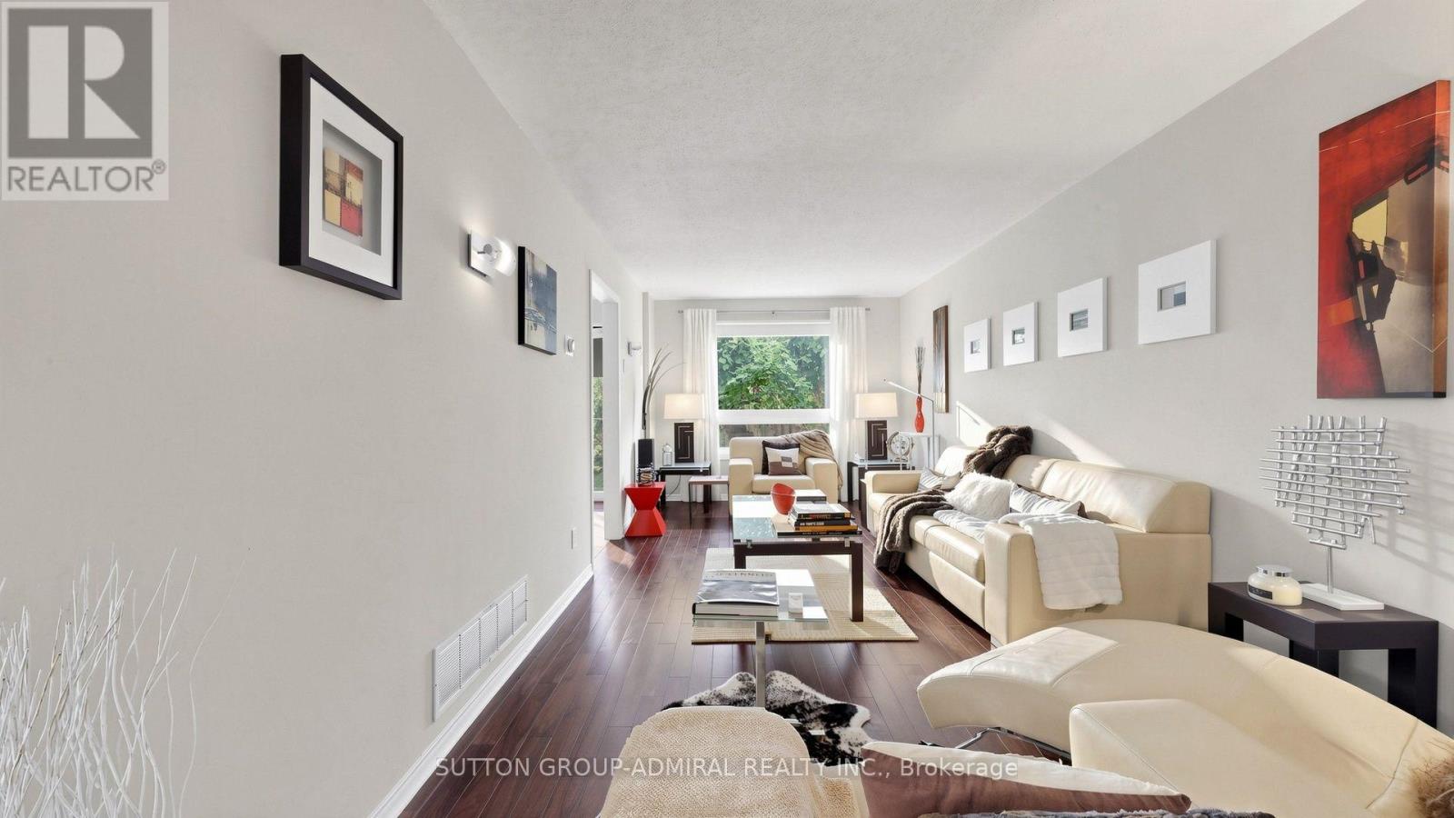 4 Doral Gate Property Photo 13