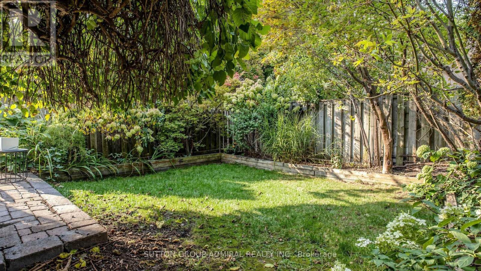4 Doral Gate Property Photo 50