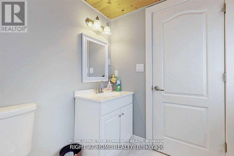 13066 Keele Street Property Photo 16