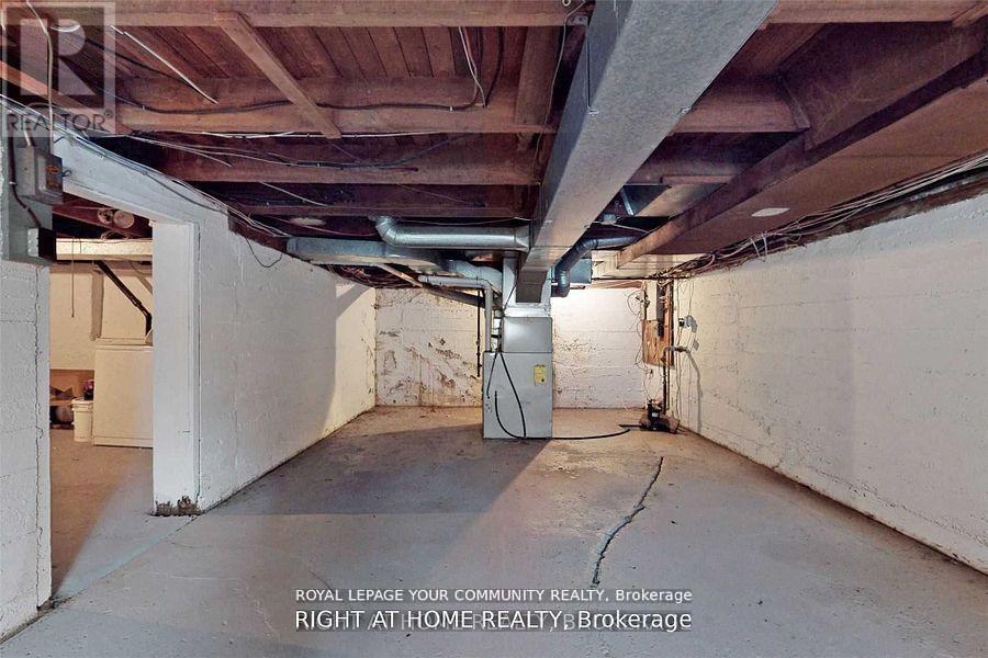 13066 Keele Street Property Photo 24