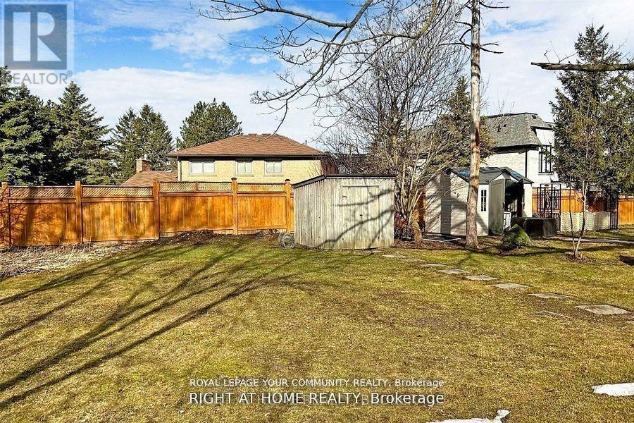 13066 Keele Street Property Photo 28