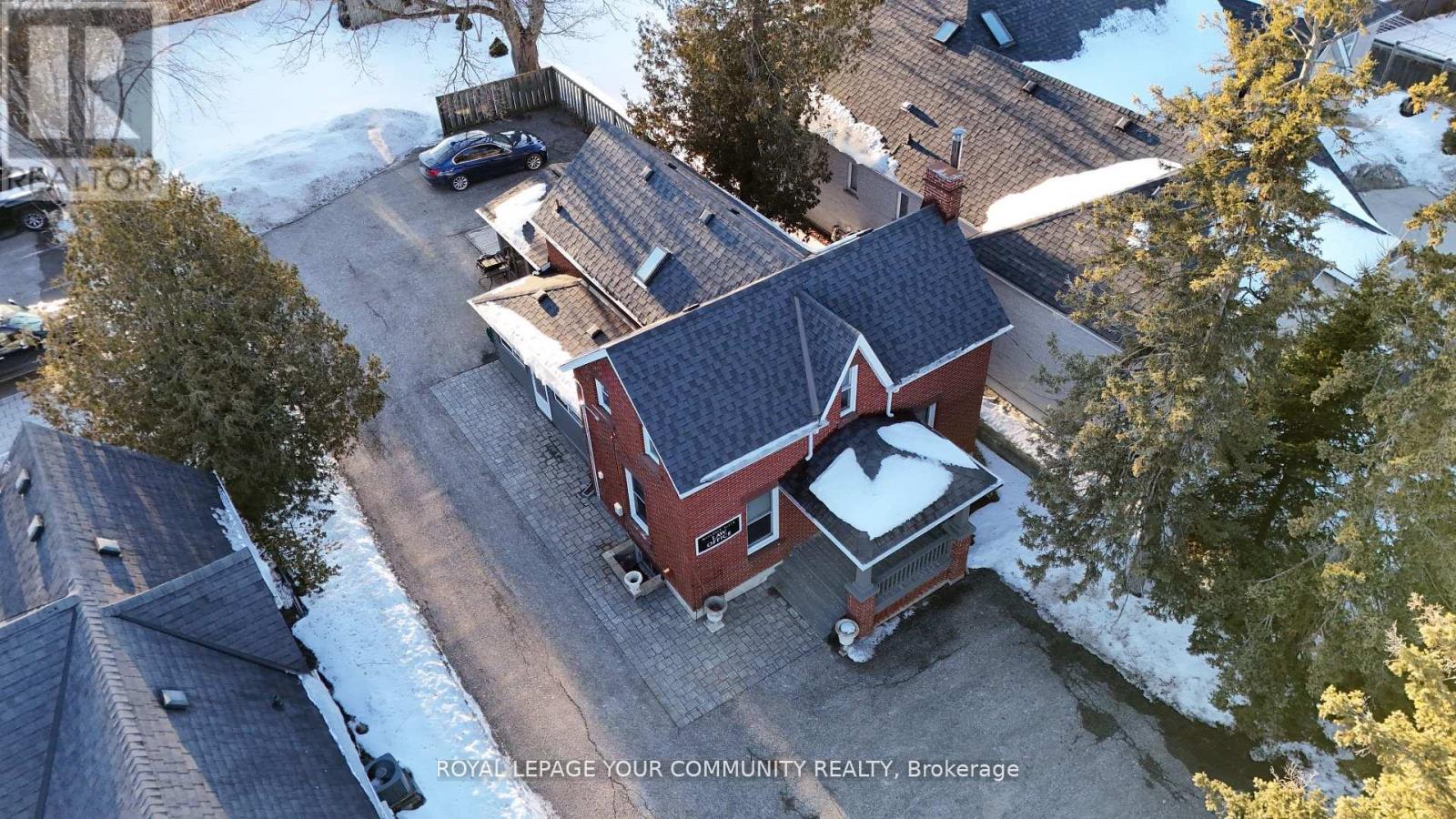 13066 Keele Street Property Photo 36