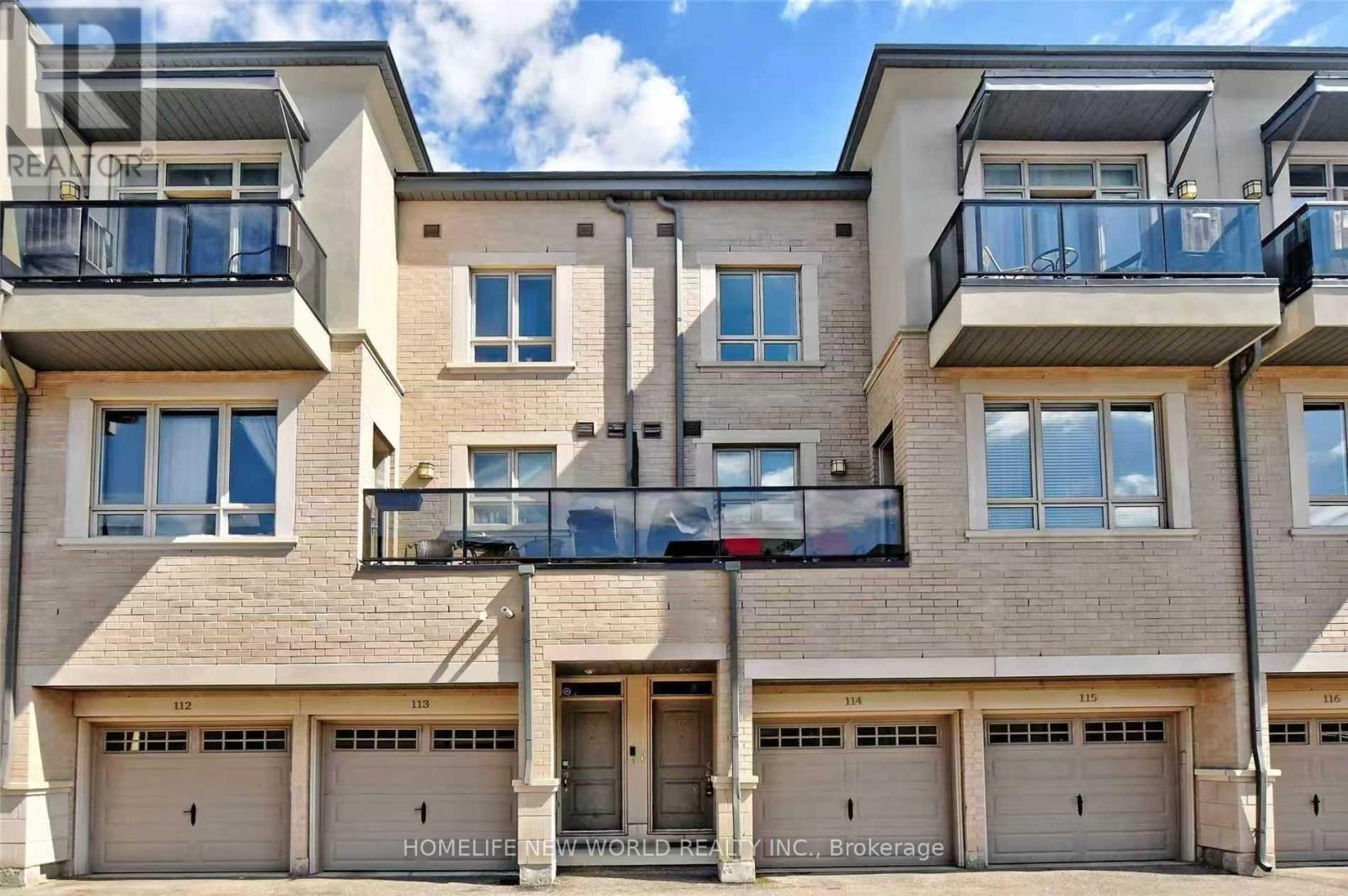 15 - 105 Kayla Crescent Property Photo 2