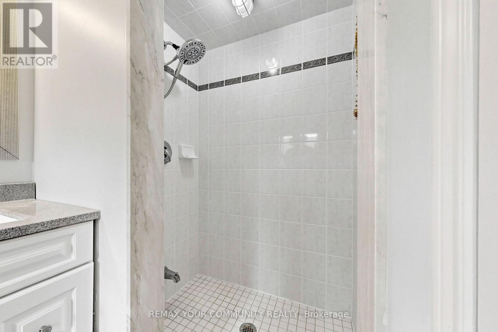 187 Vanguard Road Property Photo 27