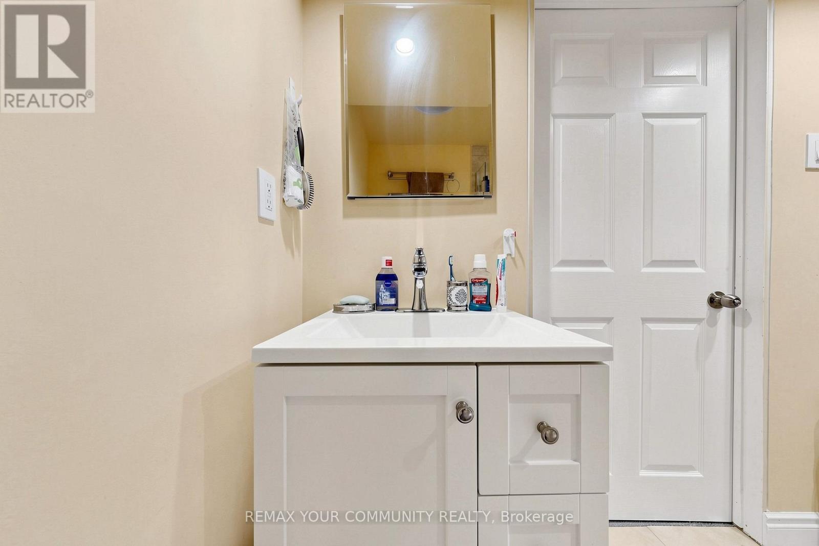 187 Vanguard Road Property Photo 44