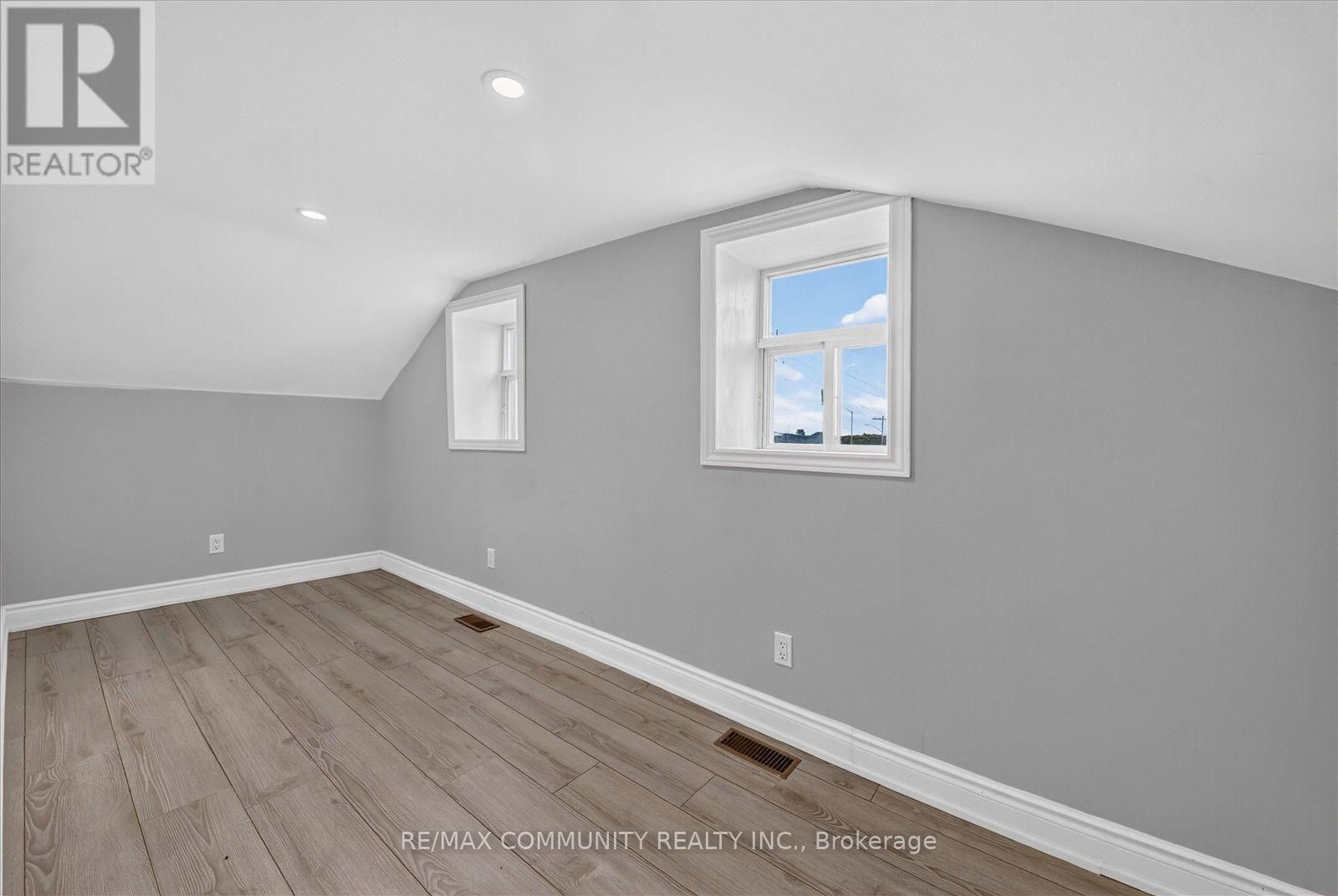 6 Sunkist Road Property Photo 33