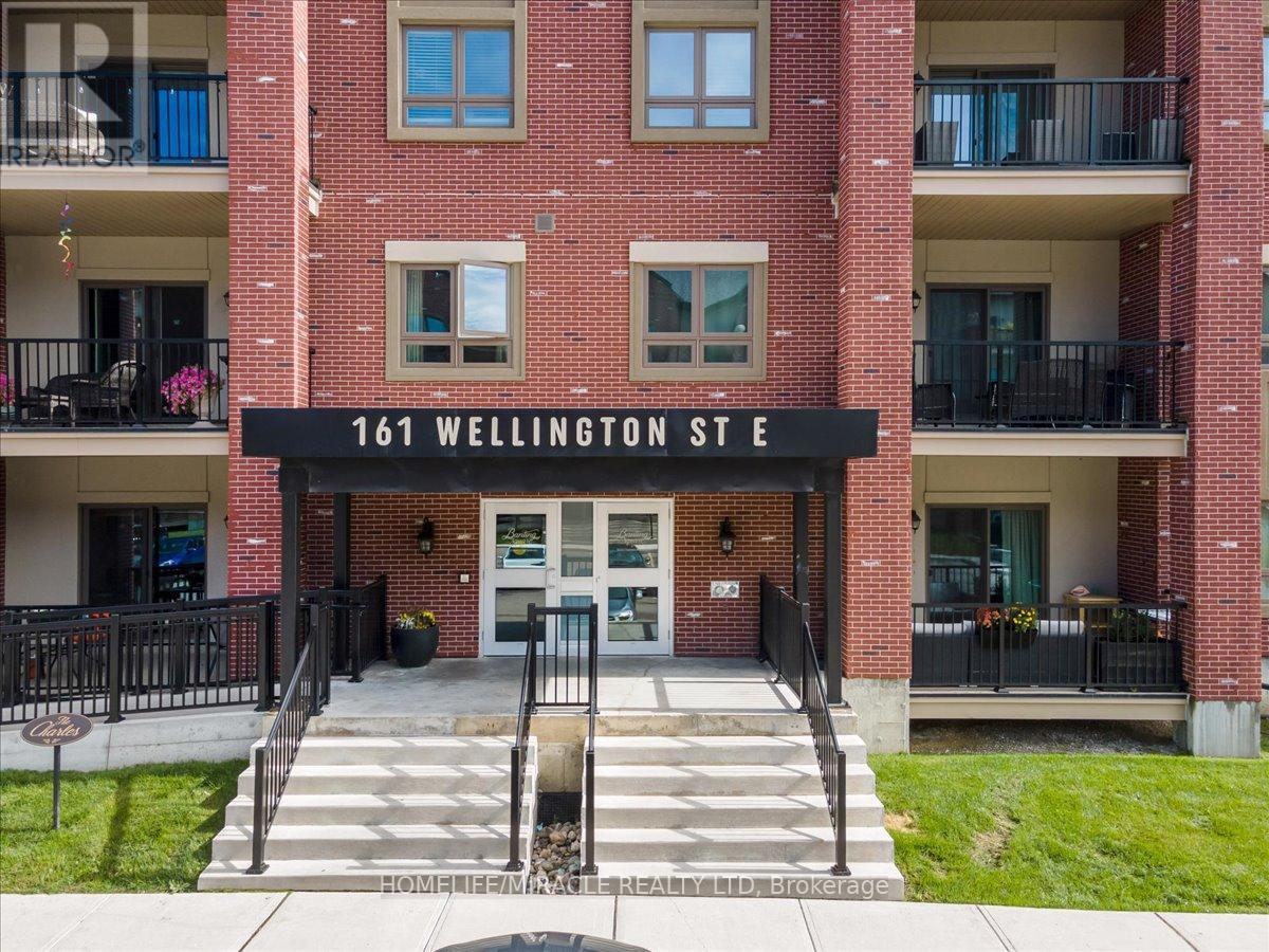 304 - 161 Wellington Street E Photo de la propriété 1